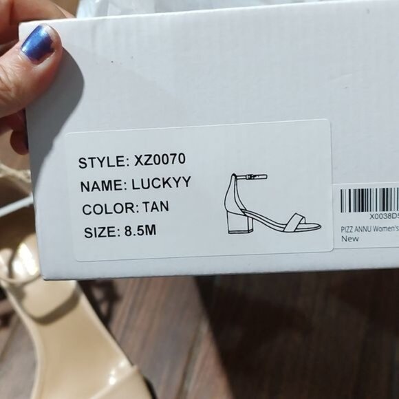 NIB Pizz Annu 8.5 Luckyy tan block heel sandal strappy - Picture 7 of 7